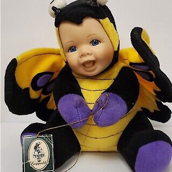 4 brand new Geppedo porcelain dolls - Picture 7 of 16